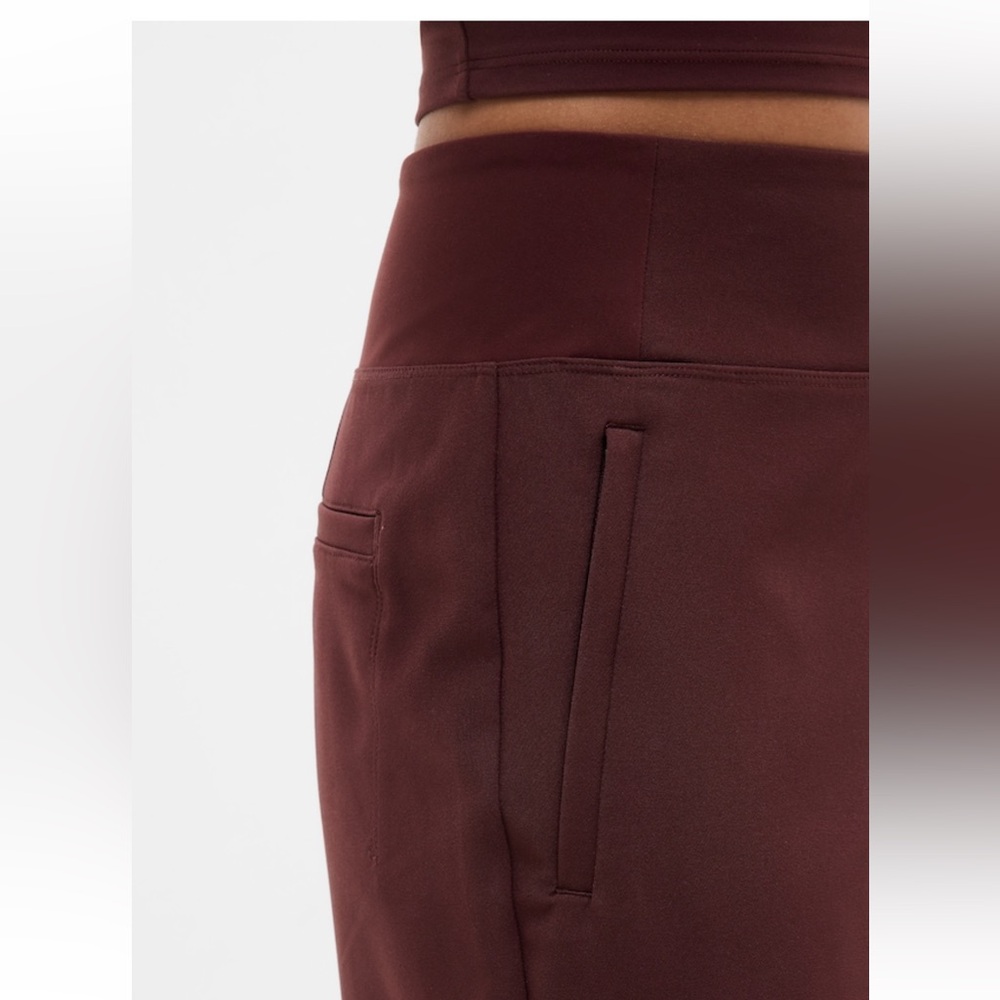 NWT-Athleta Maroon Endless Pant, Size 12, 6/P - Picture 4 of 9